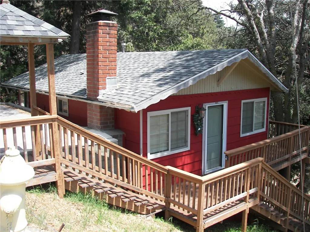 21524 Crest Forest Drive, Cedarpines Park, CA 92322