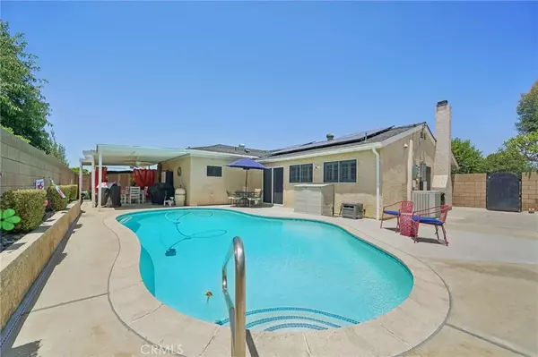 Chino, CA 91710,6253 Hamilton Court