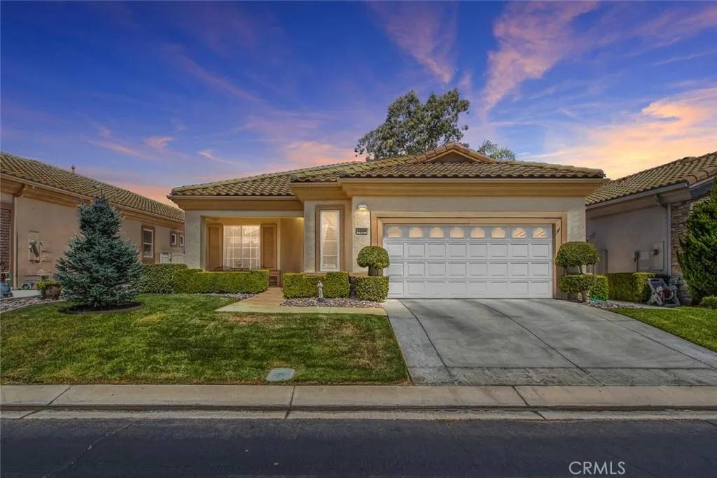 5004 Rolling Hills Avenue, Banning, CA 92220