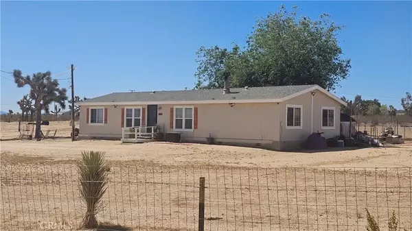 Phelan, CA 92371,6833 South Street