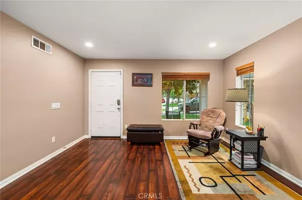 Corona, CA 92883,25149 Dogwood Court