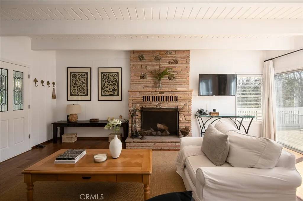 Lake Arrowhead, CA 92352,28956 Palisades Drive