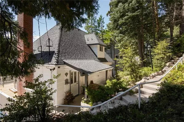 28956 Palisades Drive, Lake Arrowhead, CA 92352