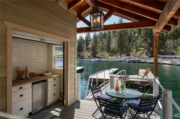 Lake Arrowhead, CA 92352,28956 Palisades Drive