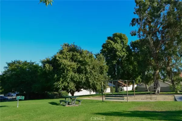 10060 Hillsborough Lane, Riverside, CA 92503