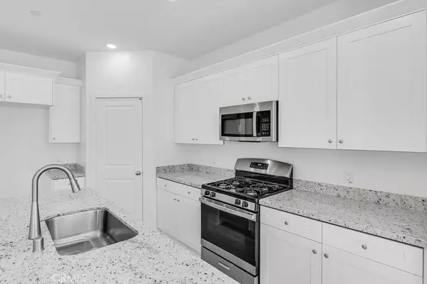 Winchester, CA 92596,32807 MANHATTAN Avenue