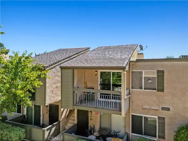 Valencia, CA 91355,24518 Nicklaus Drive #O20