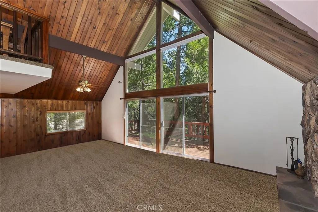 Lake Arrowhead, CA 92352,781 Nadelhorn Drive