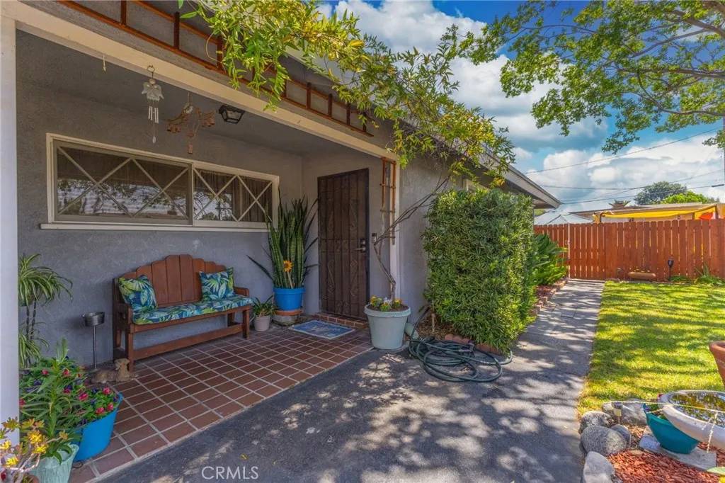 Arcadia, CA 91006,2632 S 10th Avenue