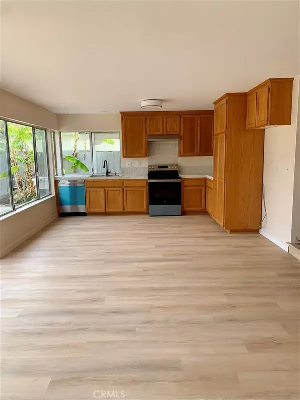 San Diego, CA 92126,8818 Keremeos Way