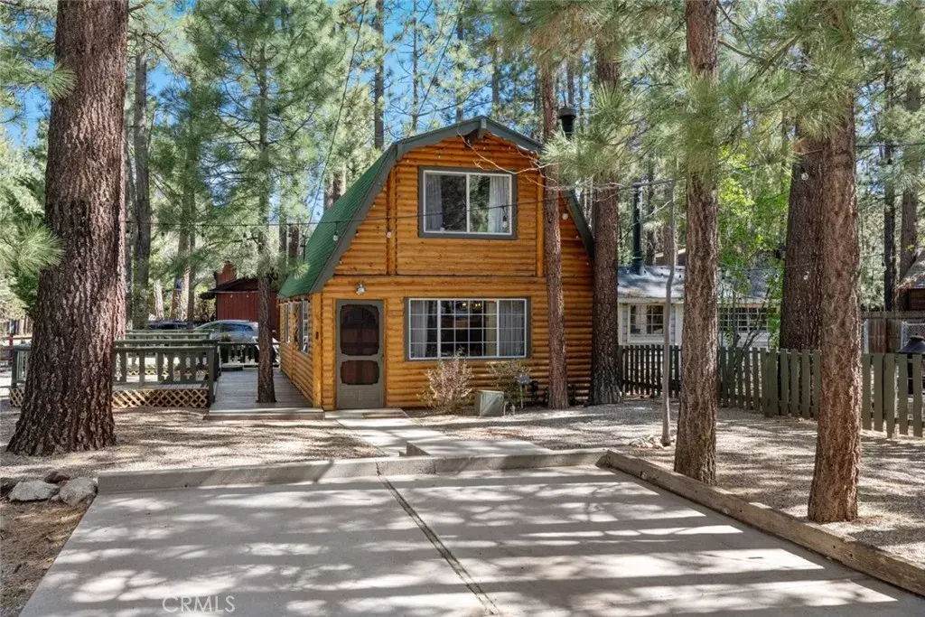 Big Bear City, CA 92314,929 W Rainbow Boulevard