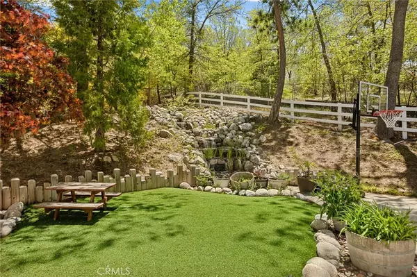 Lake Arrowhead, CA 92352,28537 North Shore Road