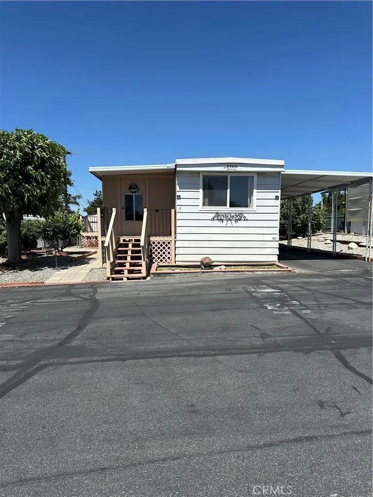 721 N Sunset #17, Banning, CA 92220