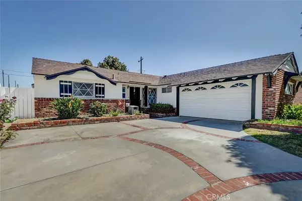 2945 W Bridgeport Avenue, Anaheim, CA 92804