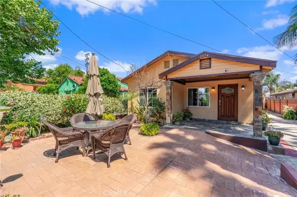 Los Angeles, CA 90039,2674 Knox Avenue