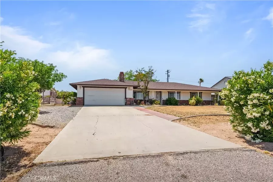 7558 Lobos Avenue, Hesperia, CA 92345