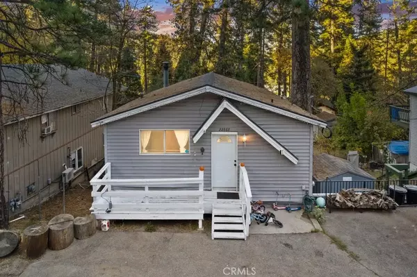 22868 Laurel Lane, Crestline, CA 92325