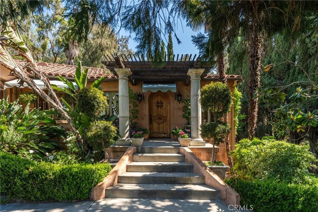 3492 Circle Road, San Bernardino, CA 92405