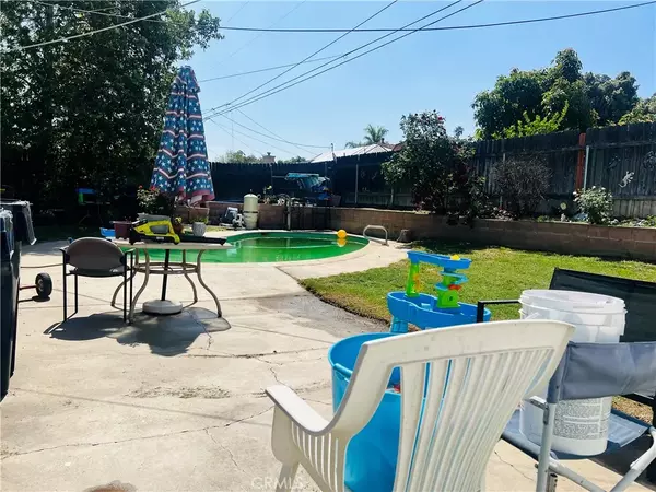 Redlands, CA 92374,122 E Pioneer Avenue