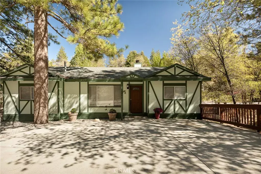 Running Springs, CA 92382,32296 Fern Drive