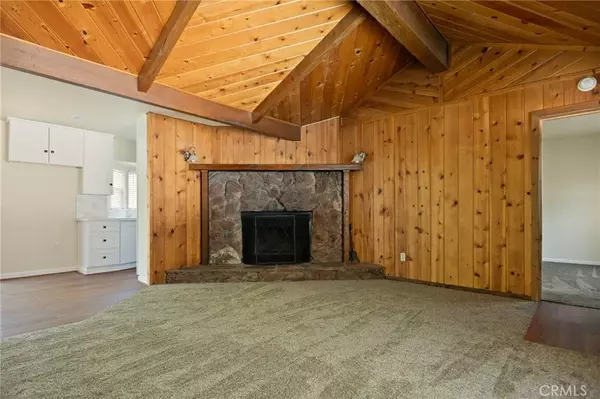 Running Springs, CA 92382,32296 Fern Drive