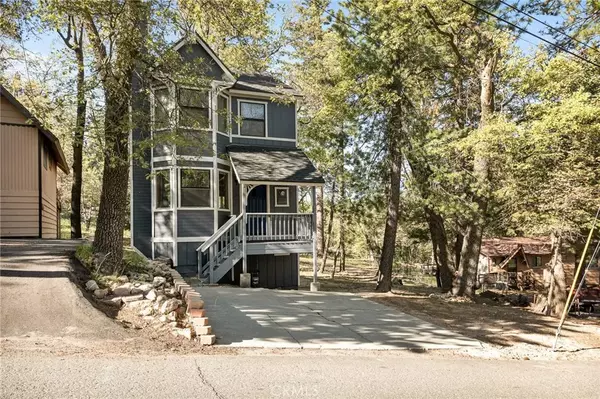 Arrowbear, CA 92382,33133 Ridge Road