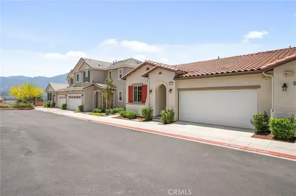 Corona, CA 92883,24205 Selwood Drive