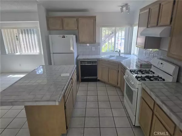 Cathedral City, CA 92234,30445 Avenida Maravilla