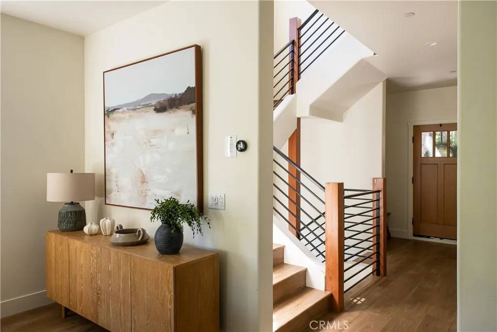 Lake Arrowhead, CA 92352,357 Mittry Lane