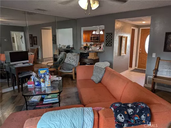 Riverside, CA 92504,8619 Raintree Avenue