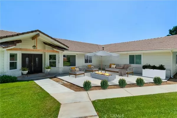 Yucaipa, CA 92399,13288 Oak Crest Drive