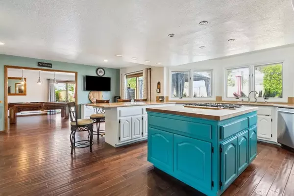 Riverside, CA 92506,6978 Withers Road