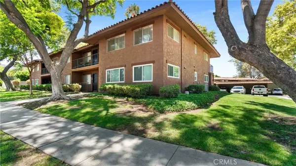 Corona, CA 92882,1598 Border Avenue #H