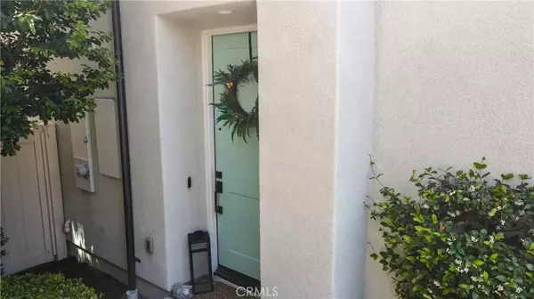Corona, CA 92883,4173 Horvath Street #105