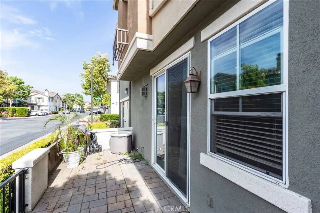 Eastvale, CA 91752,6291 Amarante Lane