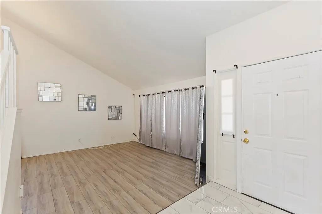 Victorville, CA 92392,13534 Ironstone Avenue