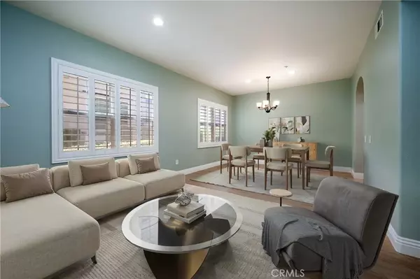 Corona, CA 92883,4304 Owens Street #102