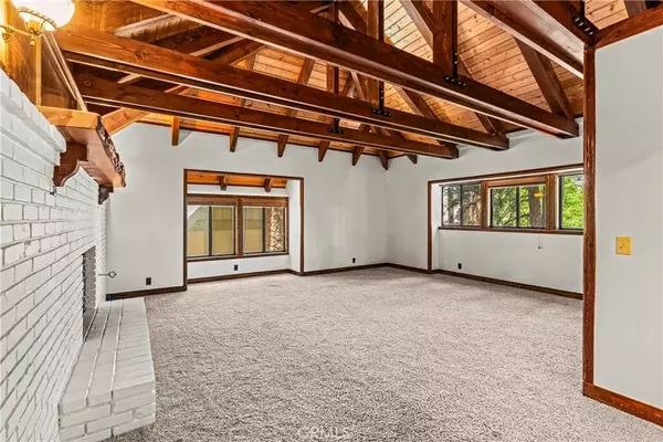Lake Arrowhead, CA 92352,407 Giant Oak Circle