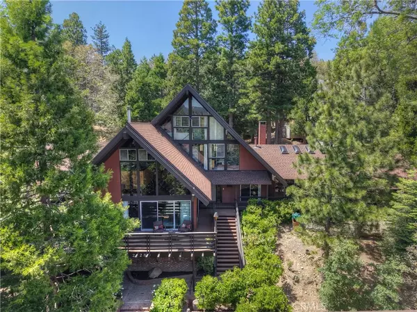 27280 Peninsula Drive, Lake Arrowhead, CA 92352
