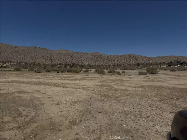 Yucca Valley, CA 92284,5951320 Sunland Dr.
