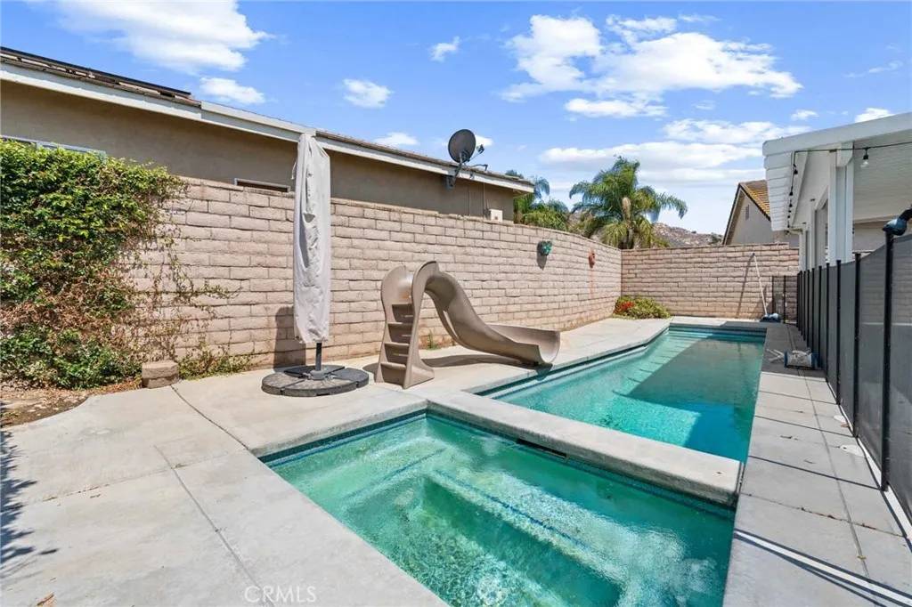 Jurupa Valley, CA 92509,5191 Westerfield Street