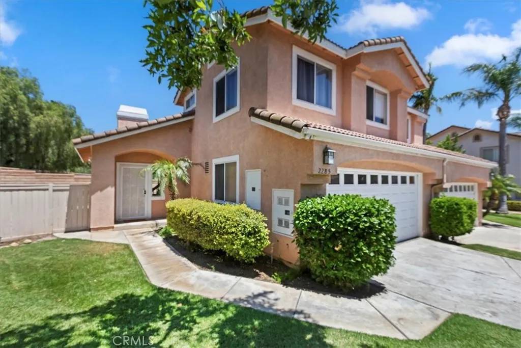 2285 Arabian Way, Corona, CA 92879