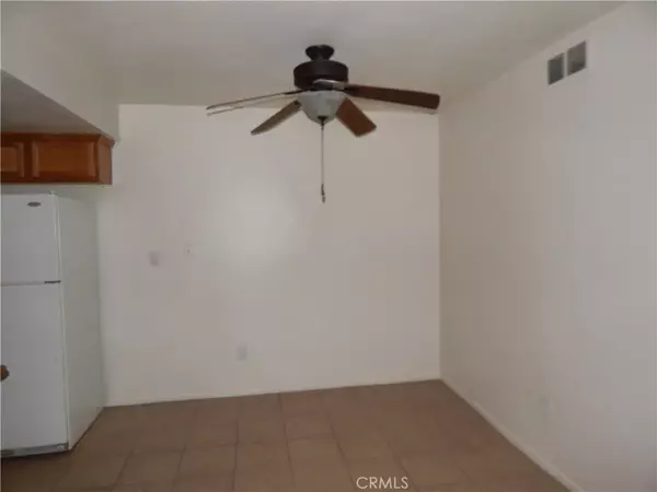 Riverside, CA 92507,1114 W Blaine Street #101