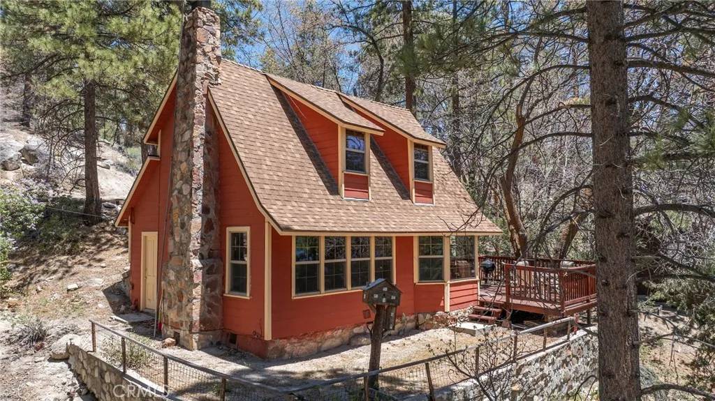 Fawnskin, CA 92333,352 Big Bear Trail