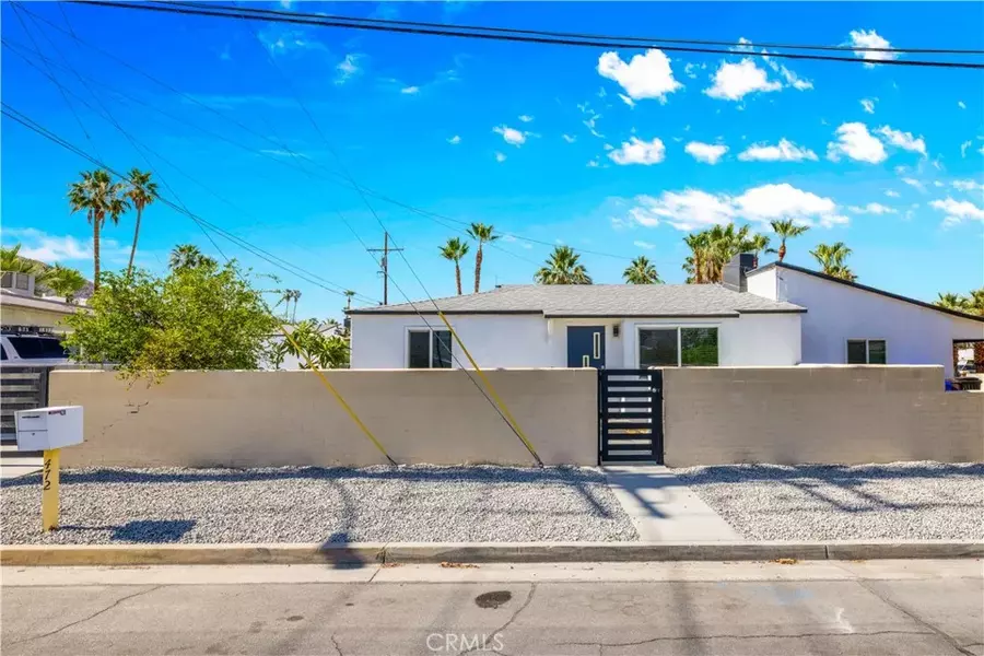 595 S Calle Santa Rosa, Palm Springs, CA 92264