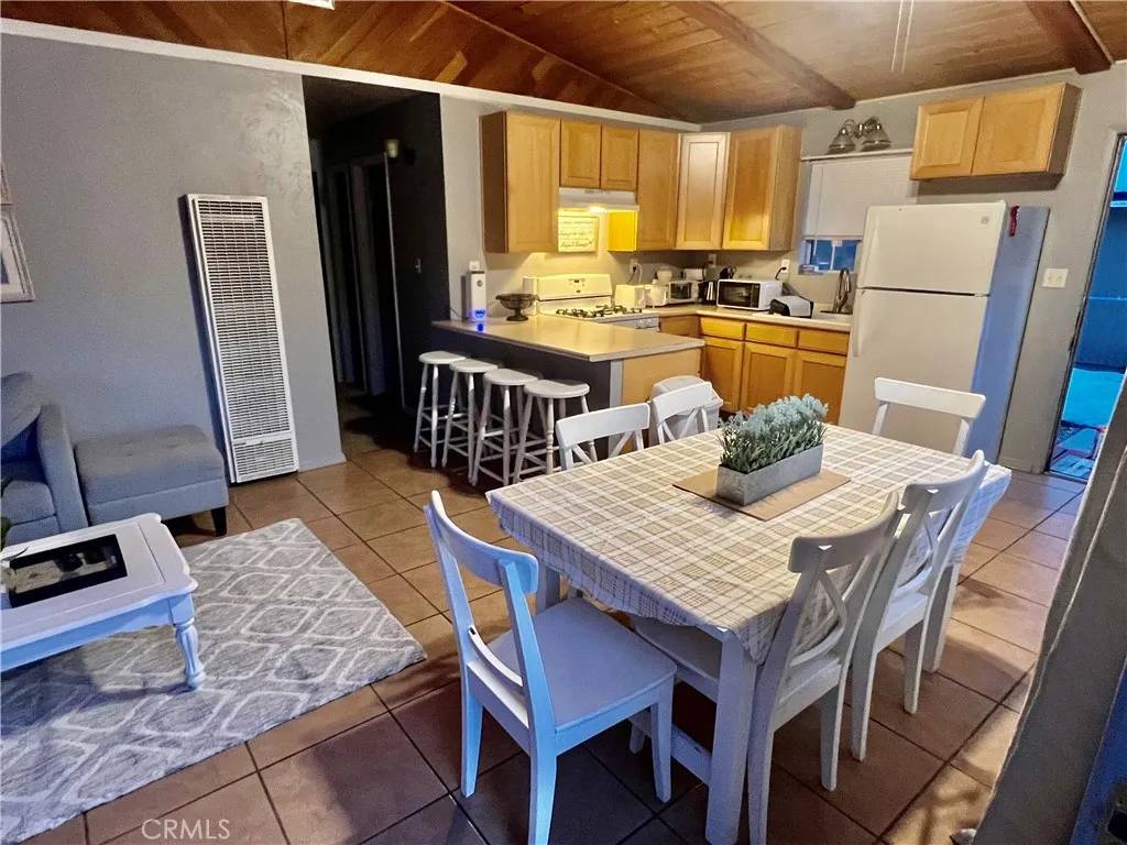 Sugarloaf, CA 92386,165 Sunset Lane