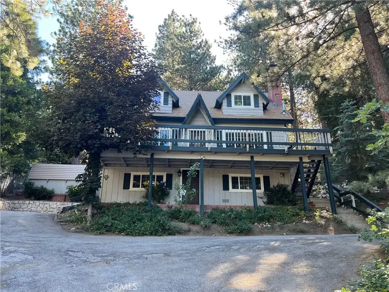 31016 Summit Drive, Running Springs, CA 92382