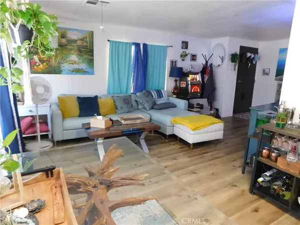 Yucaipa, CA 92399,12151 FREMONT #72