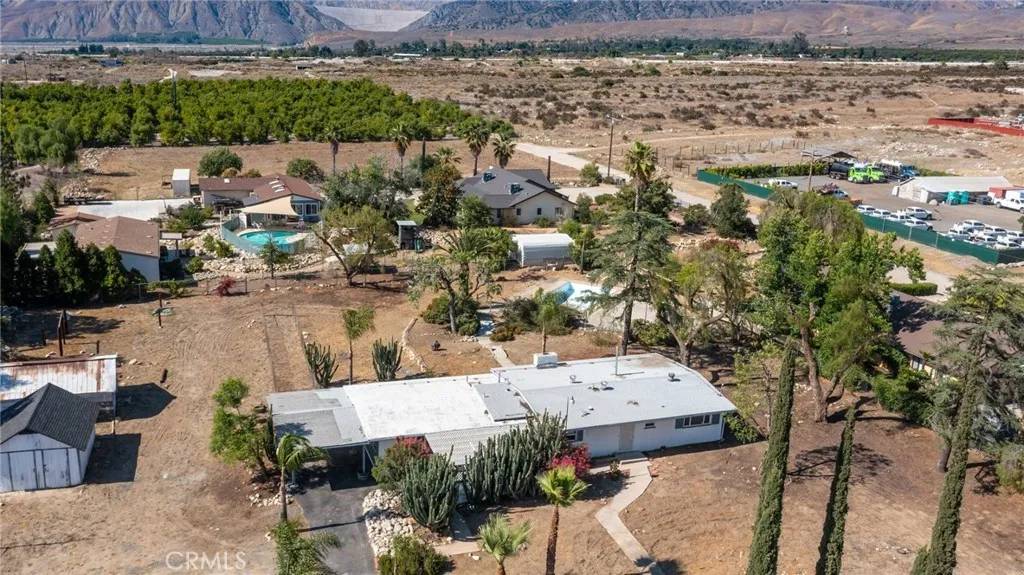 2219 Mentone Boulevard, Mentone, CA 92359