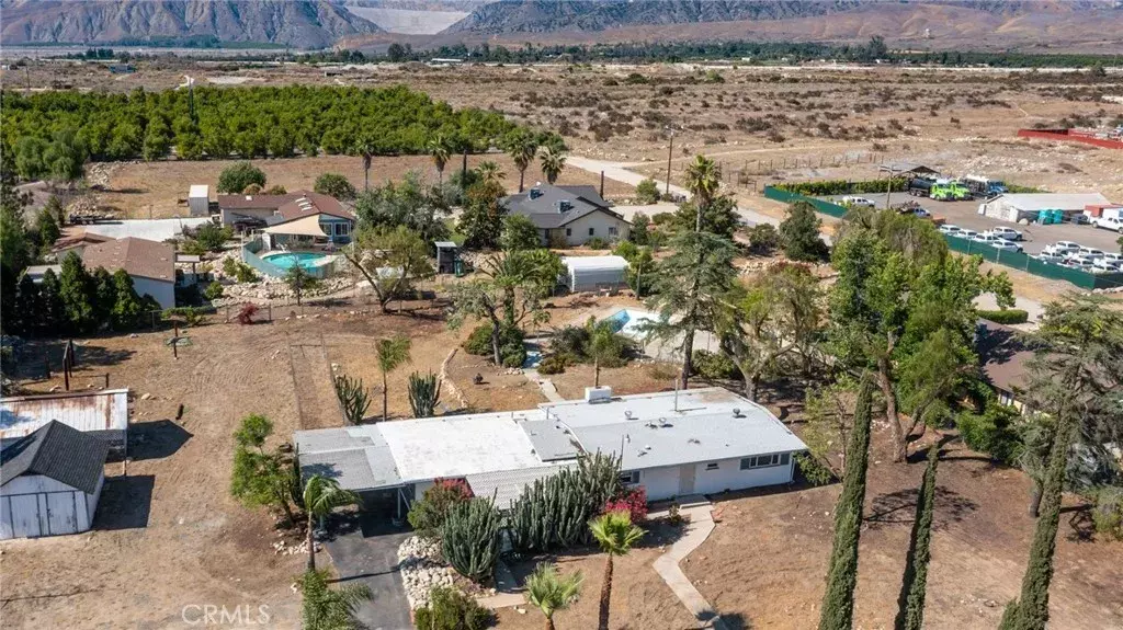 2219 Mentone Boulevard, Mentone, CA 92359